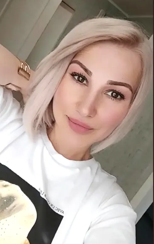 Jeune femme russe - Mode et tendances à Moscou